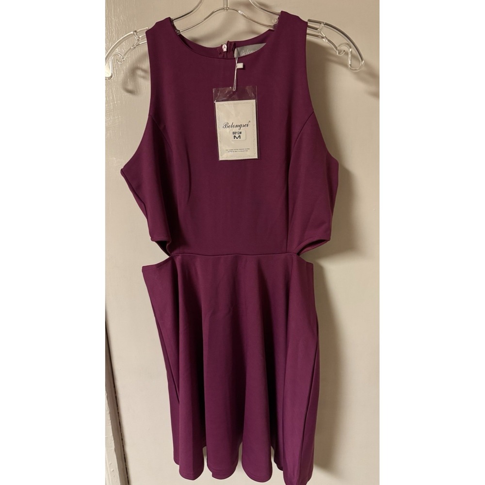Belongsci Women's Size M Purple Sleeveless Side Cut out Mini Dress NWT Fit/Flair